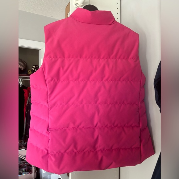 Canada Goose Vest - Picture 3 of 14